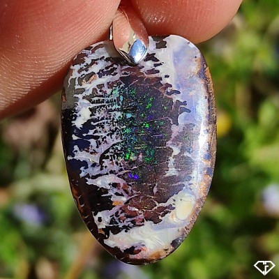 Pendentif Opale Boulder naturelle