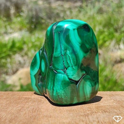 Natural malachite polite from Congo