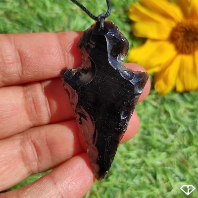 Pendentif pointe de flèche en Obsidienne naturelle du Mexique
