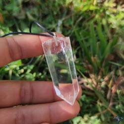 Pendentif pointe cristal de roche naturel