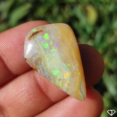 Opale Natural Boulder, Queensland Australia