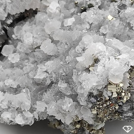 Pyrite Quartz Chlorite Galène and Calcite of Bulgaria